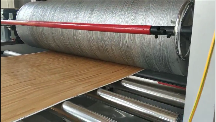 Laminating Process by flooring supplier